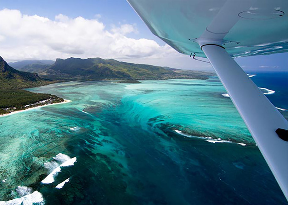 Flight over Mauritius' underwater waterfall