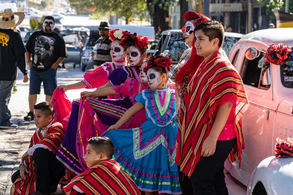 mexicans celebrating day of the dead