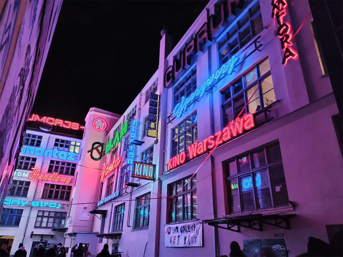 Neon Side Gallery in Wroclaw